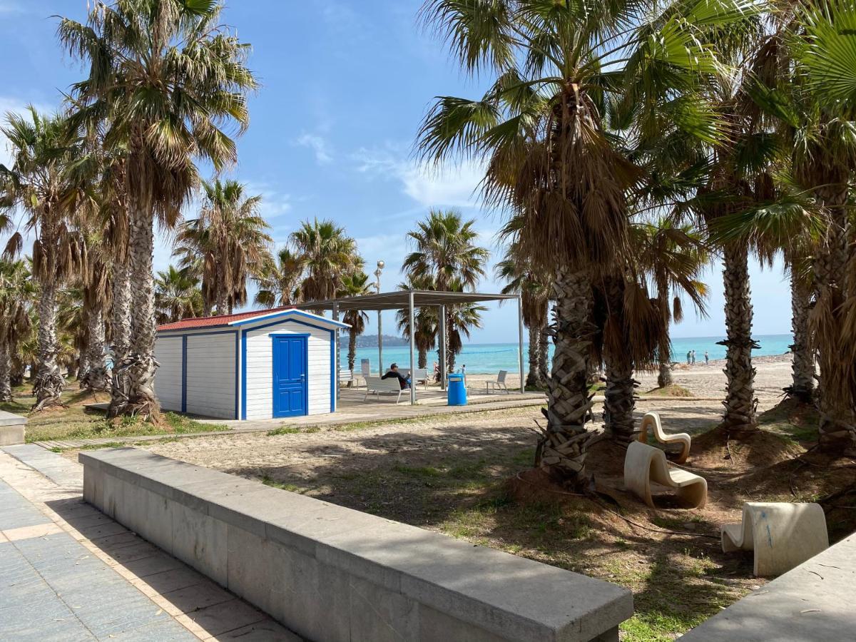 Casa Ibicenca En Benicasim A 3 Minutos De La Playa Apartment Benicassim Luaran gambar