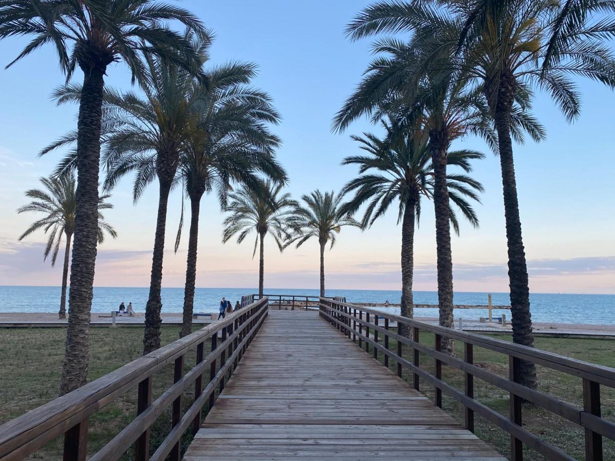 Casa Ibicenca En Benicasim A 3 Minutos De La Playa Apartment Benicassim Luaran gambar